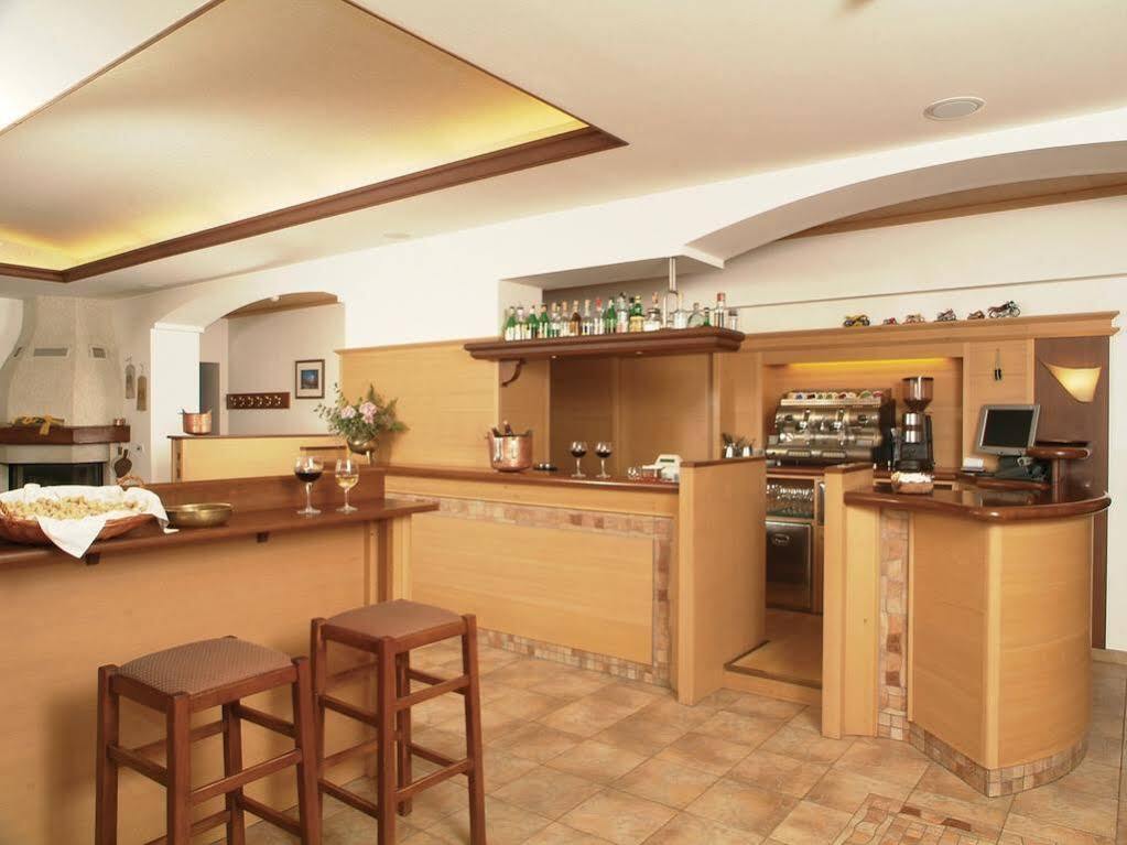 Hotel Bellavista Равасклетто Екстер'єр фото